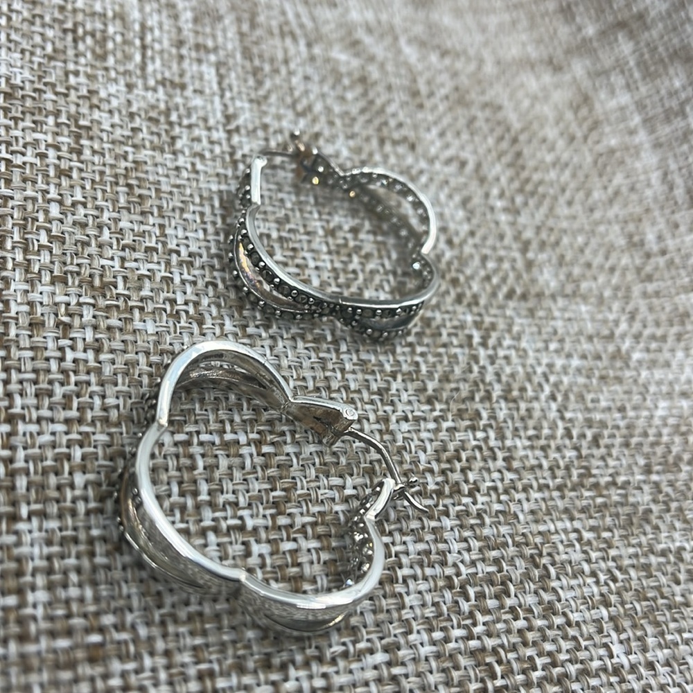 Unique Vintage Sterling Silver Earrings adorned with Marcasite & CZ - Picture 6 of 14
